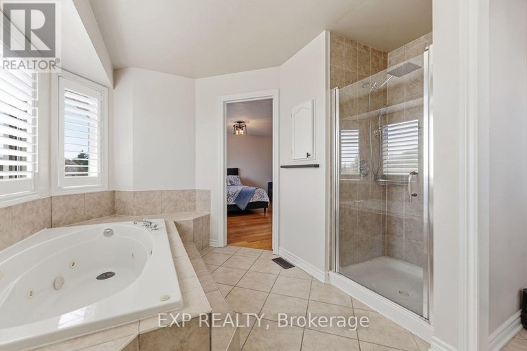 29674705/3-shining-star-circle/stittsville-south/ottawa/ontario/K2S2B5_27