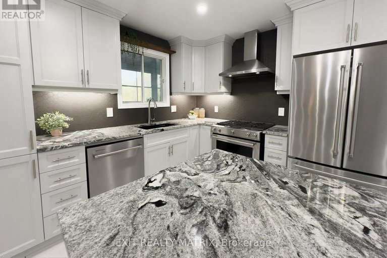 28926476/12187-county-road-3-road-w/winchester/north-dundas/ontario/K0C2K0_7