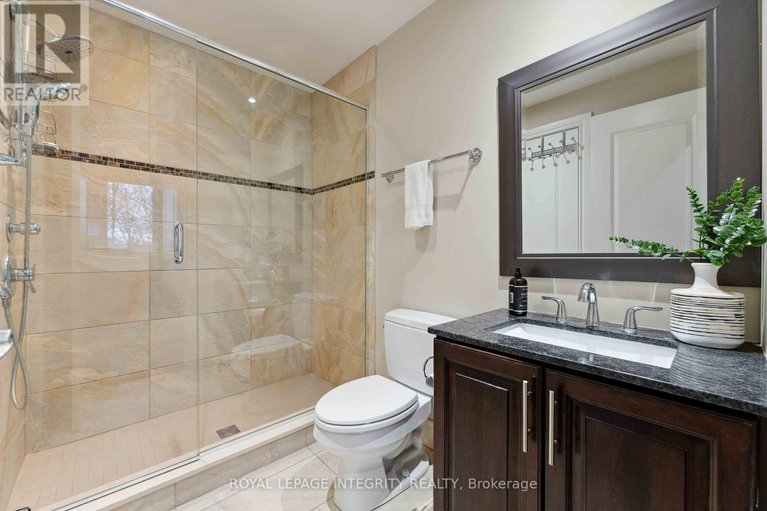28616420/612-besserer-street/sandy-hill/ottawa/ontario/K1N6C9_30