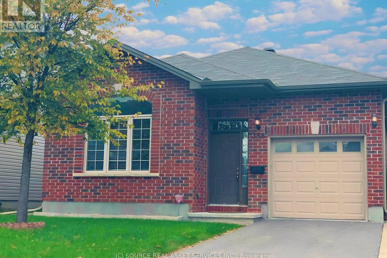 28236810/388-bamburgh-way/cedargrovefraserdale/ottawa/ontario/K2J6A6_1