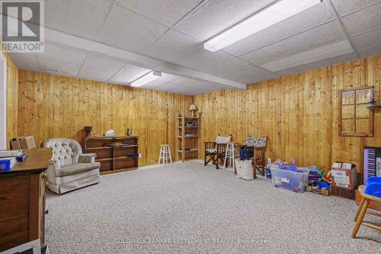 29541337/153-mclaren-drive/drummondnorth-elmsley-north-elmsley-twp/drummondnorth-elmsley/ontario/K7H0H1_29