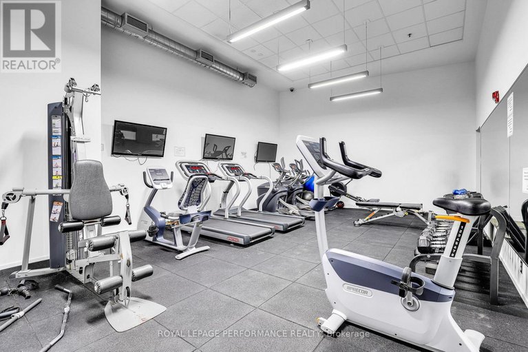28589382/815-354-gladstone-avenue-n/ottawa-centre/ottawa/ontario/K2P0R4_26