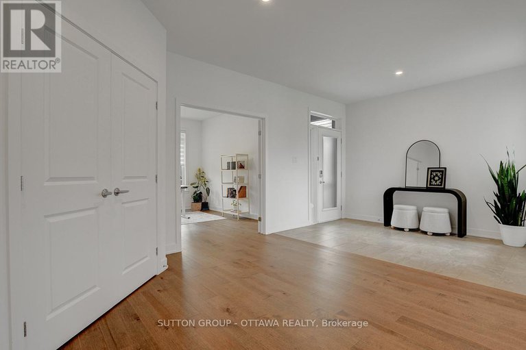 28317533/908-duxbury-lane/riverside-southgloucester-glen/ottawa/ontario/K4M0M3_4