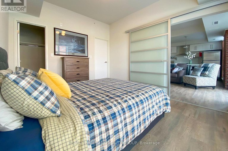 29118510/208-555-anand-private/riverside-park-south/ottawa/ontario/K1V2R7_22