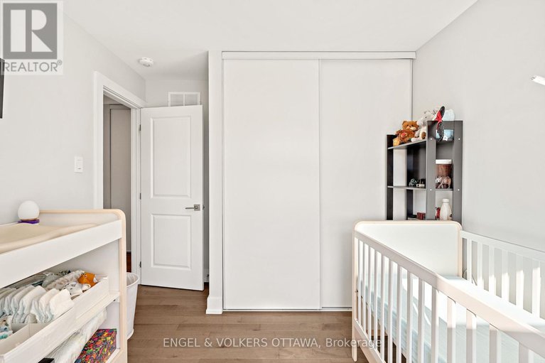 28986128/68-jolliet-avenue/vanier/ottawa/ontario/K1L5H2_27