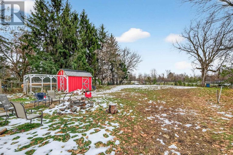 29118869/4610-gregoire-road/osgoode-twp-east-incl-kenmore/ottawa/ontario/K4R1E5_12