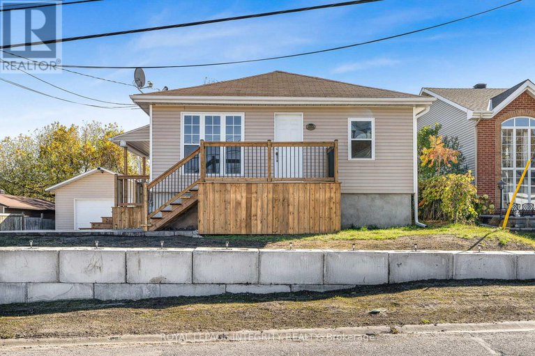 29004176/2053-catherine-street/town-of-rockland/clarence-rockland/ontario/K4K1H6_1