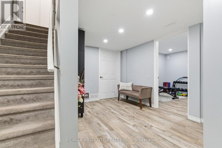 29571954/160-damselfly-way/half-moon-bay/ottawa/ontario/K2J6H6_36