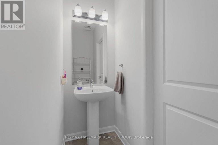 29262020/5017-abbott-street-e/emerald-meadowstrailwest/ottawa/ontario/K2V0M6_20