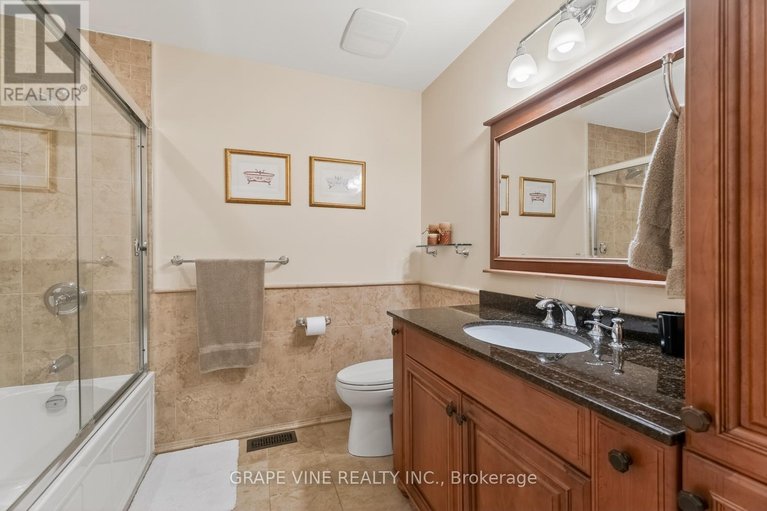 29608378/28-delamere-drive/stittsville-central/ottawa/ontario/K2S1G7_8