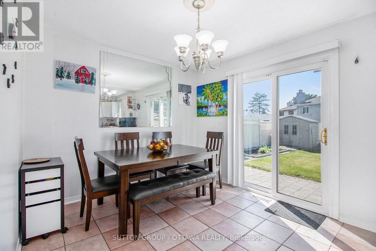 28564985/848-borland-drive/chatelaine-village/ottawa/ontario/K1E1X5_8