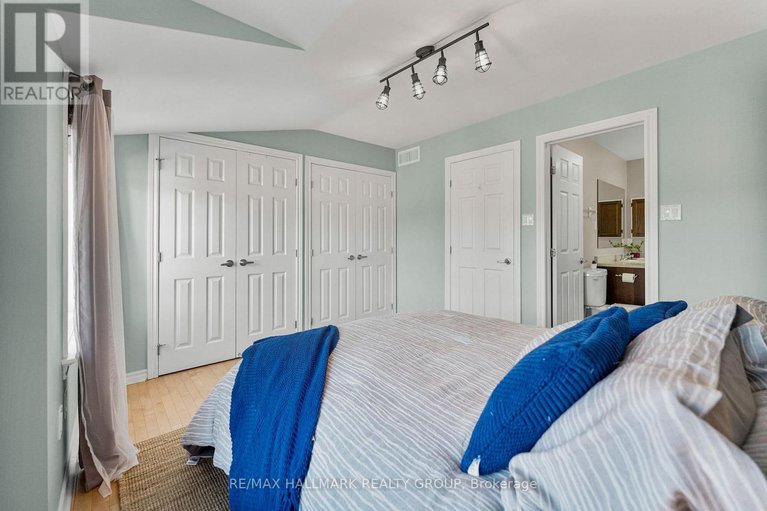 29051360/440-edgeworth-avenue/woodroffe/ottawa/ontario/K2B5L1_24