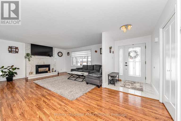 29406958/1190-maple-avenue/manotick-village-manotick-estates/ottawa/ontario/K4M1J6_5