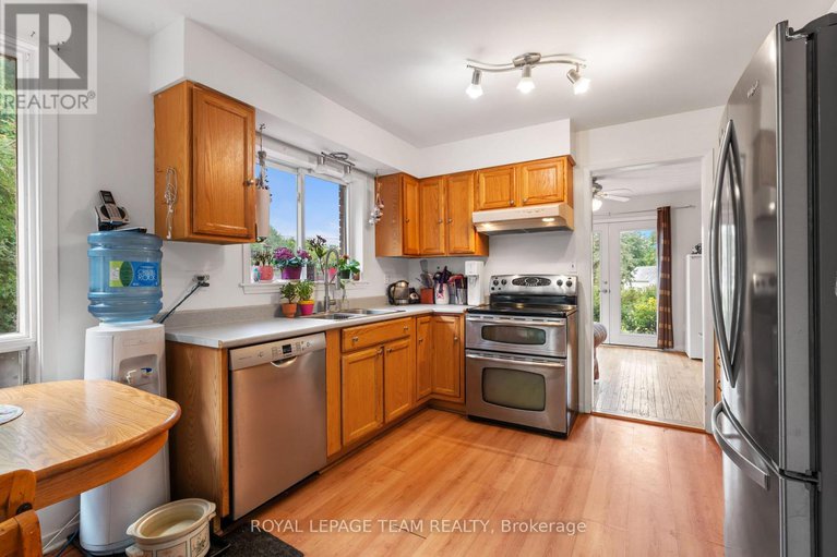 29416731/5687-cherry-street/south-dundas-williamsburgh-twp/south-dundas/ontario/K0C1X0_11