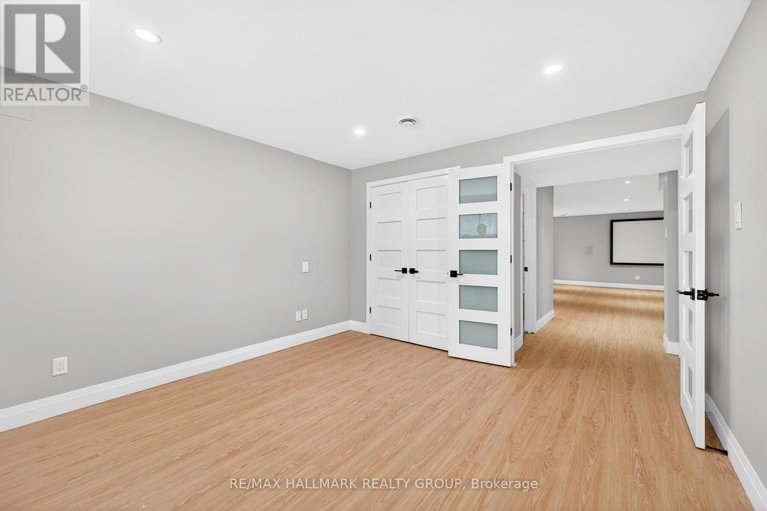 29230900/114-rita-avenue/meadowlandsst-claire-gardens/ottawa/ontario/K2G2H3_43