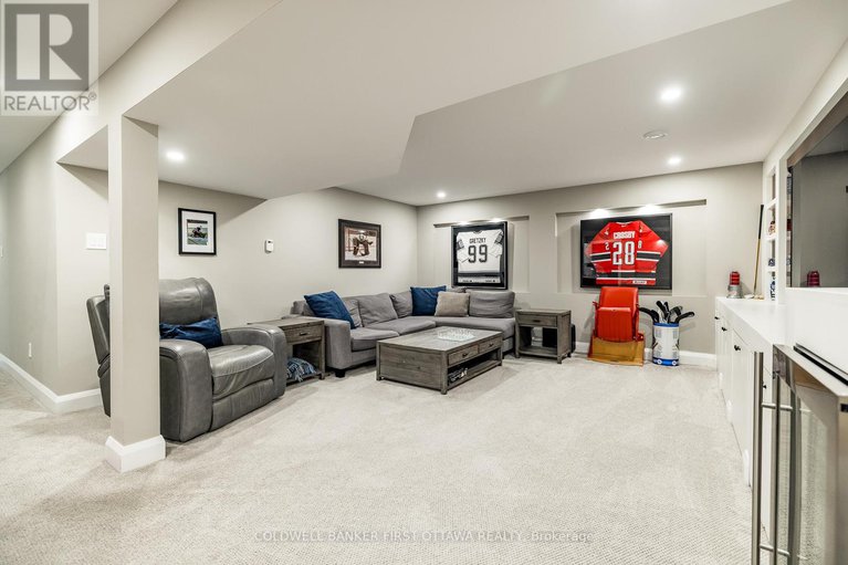 28424971/481-sangeet-place/goulbourn-twp-from-franktown-rdsouth-to-rideau/ottawa/ontario/K0A2Z0_26