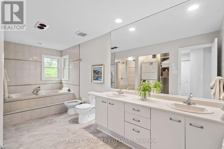 28726493/249-faircrest-road/alta-vistafaircrest-heights/ottawa/ontario/K1H5C9_22