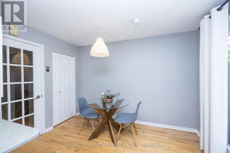28471884/49-reaney-court/beaverbrook/ottawa/ontario/K2K1W7_24