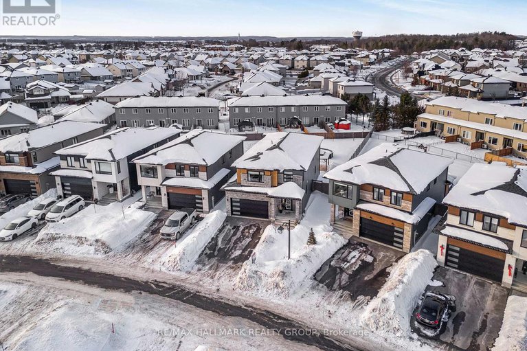 29362963/1204-diamond-street/clarencerockland-twp/clarence-rockland/ontario/K4K0M1_35