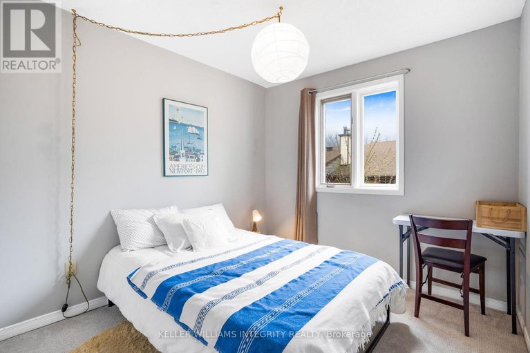 28271638/1471-bryson-lane/sawmill-creektimbermill/ottawa/ontario/K1T2T7_19