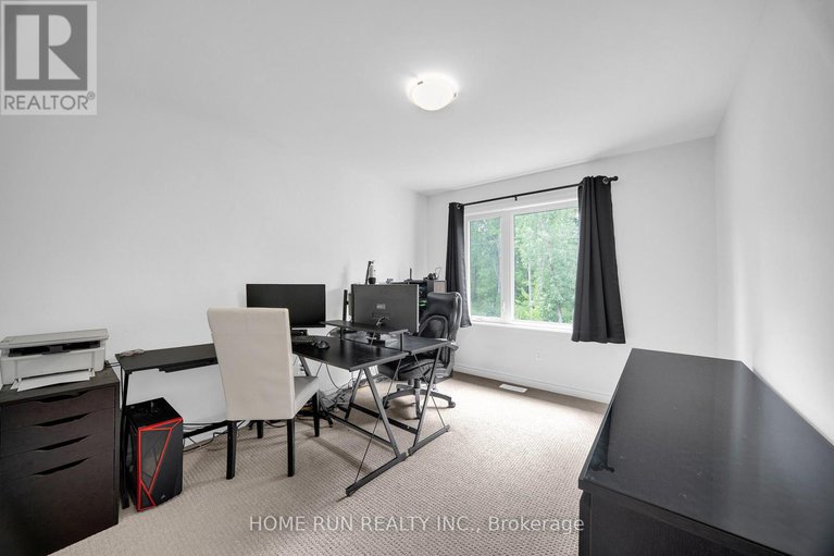 28682474/1016-eider-street/riverside-southgloucester-glen/ottawa/ontario/K4M1B2_18