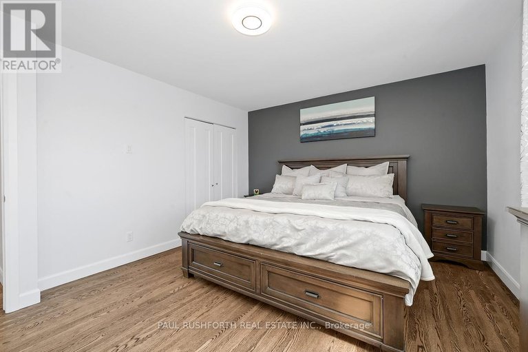 29603327/2725-baylie-avenue/redwood-park/ottawa/ontario/K2H6Y7_21