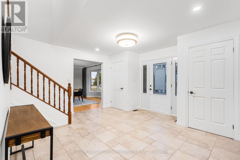 28783066/3-east-healey-avenue/stittsville-south/ottawa/ontario/K2S1J9_7