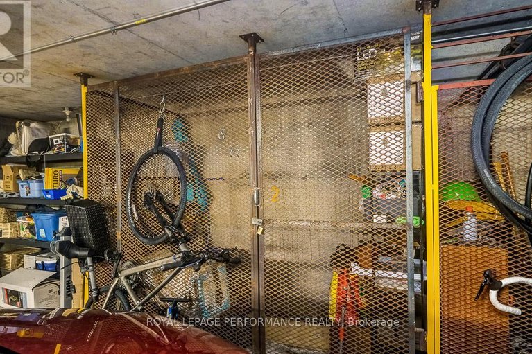 29619471/2d-4-columbus-avenue/overbrook/ottawa/ontario/K1K1R3_40