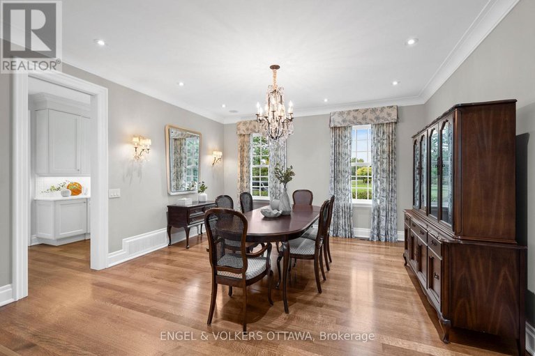 28867627/6029-rideau-valley-drive-n/manotick-south-to-roger-stevens/ottawa/ontario/K4M1B3_14
