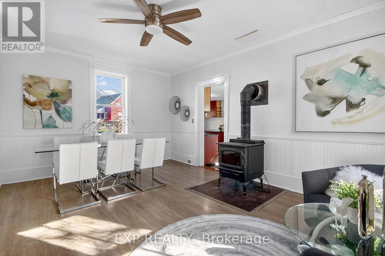 29046409/95-main-street-e/almonte/mississippi-mills/ontario/K0A1A0_18