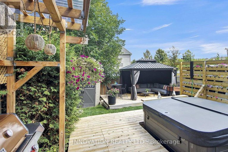 28846761/4283-kelly-farm-drive/blossom-parkkemp-parkfindlay-creek/ottawa/ontario/K1T0A6_37