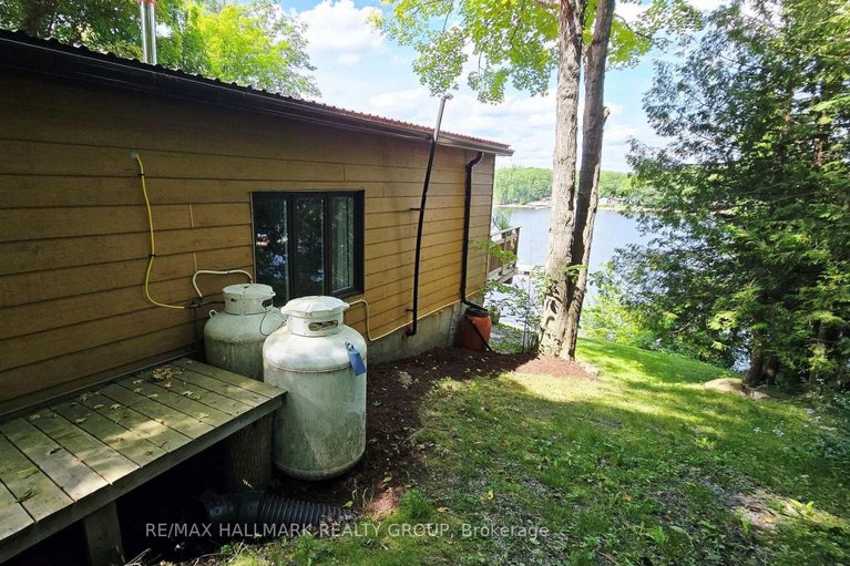 29569376/4614-northwood-drive/constance-bay/ottawa/ontario/K0A3M0_31