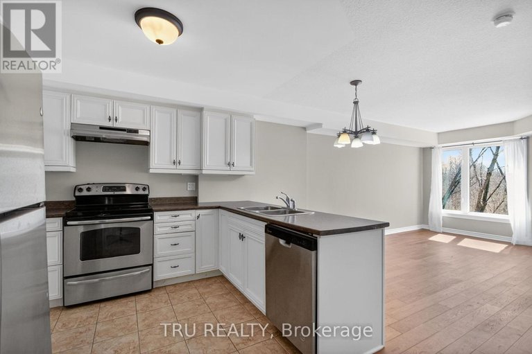 29625334/113-398-van-buren-street/kemptville/north-grenville/ontario/K0G1J0_13