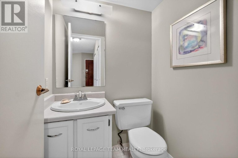 29467731/601-40-arthur-street/west-centre-town/ottawa/ontario/K1R7T5_23