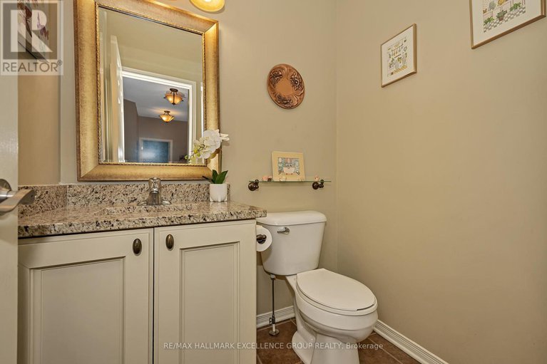 29364822/313-quartz-avenue/town-of-rockland/clarence-rockland/ontario/K4K0A2_22