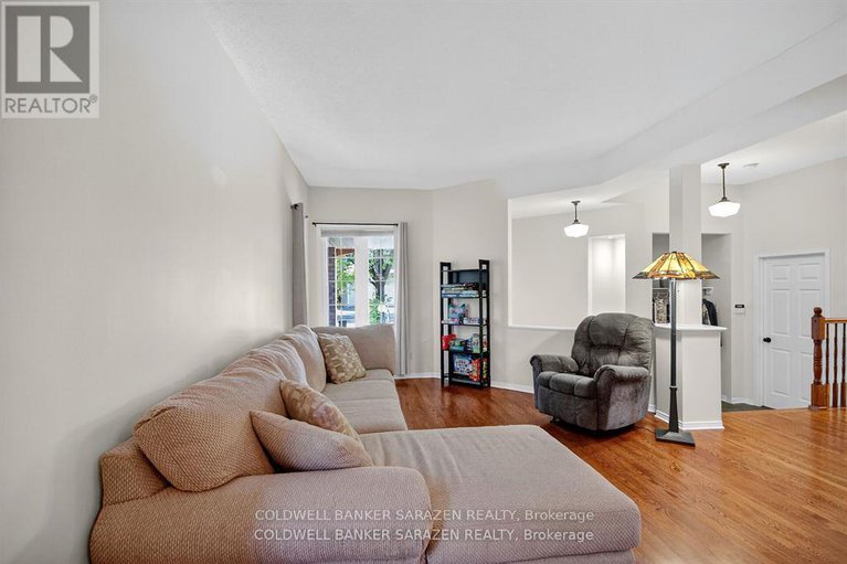 29225546/7-whitechapel-crescent/longfields/ottawa/ontario/K1S3G7_9