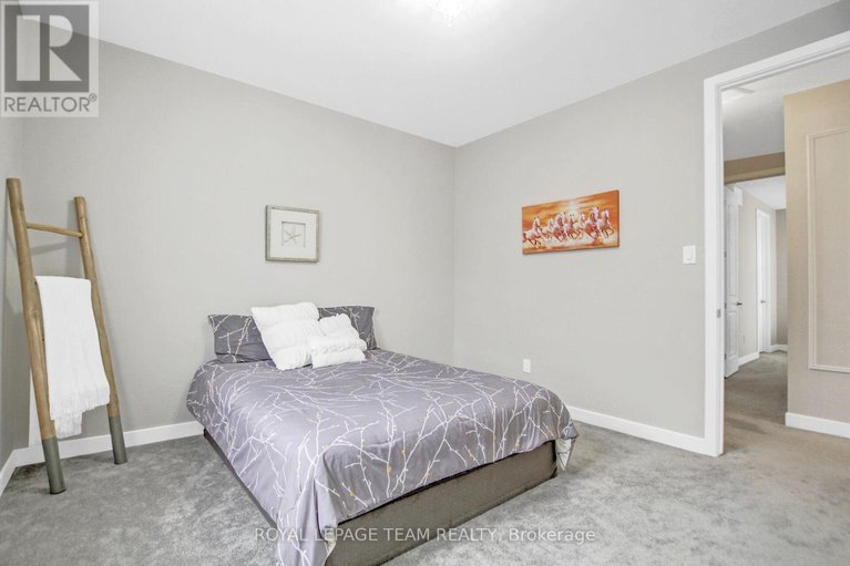 28140007/248-pursuit-terrace/goulbourn-twp-from-franktown-rdsouth-to-rideau/ottawa/ontario/K0A2Z0_45