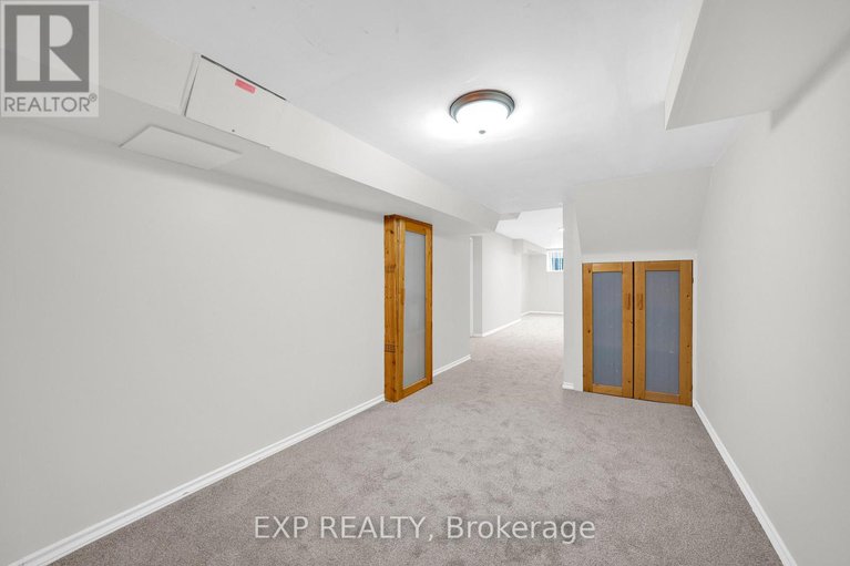 29260419/30-drysdale-street/beaverbrook/ottawa/ontario/K2K3L3_31