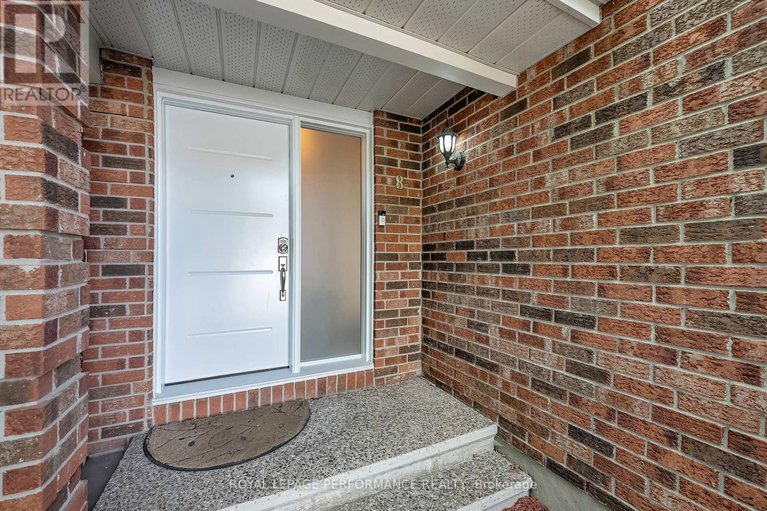28785273/8-hyannis-avenue/cedargrovefraserdale/ottawa/ontario/K2J3H8_2