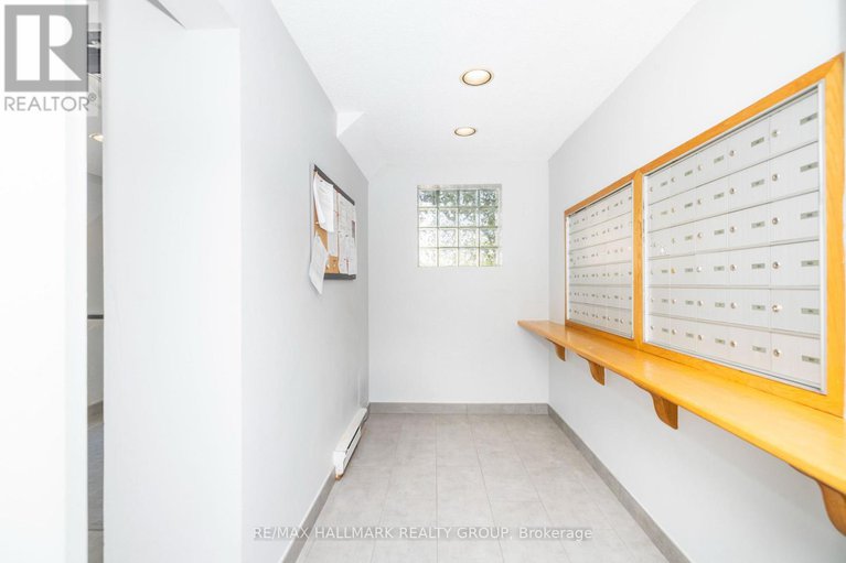 29135225/203-345-centrum-boulevard/bilberry-creekqueenswood-heights/ottawa/ontario/K1E3W9_20