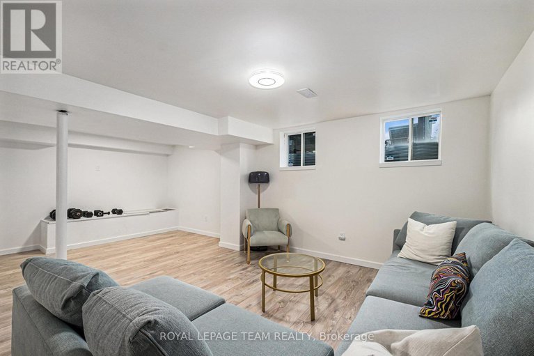 28629437/622-malahat-way/emerald-meadowstrailwest/ottawa/ontario/K2S1E7_25