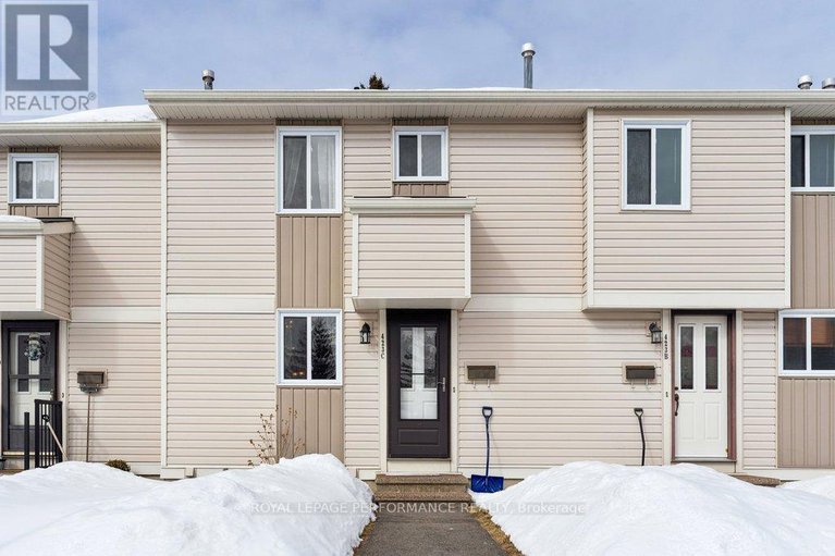 29402073/48-423c-woodfield-drive/tanglewood/ottawa/ontario/K2G4B7_1