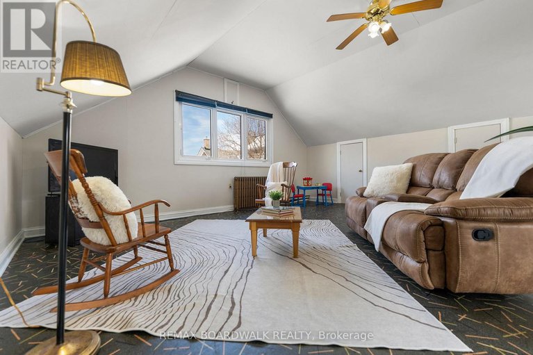 29405267/532-st-lawrence-street/winchester/north-dundas/ontario/K0C2K0_36