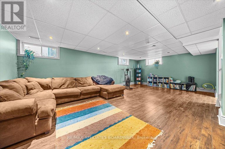 28591922/130-edward-street/almonte/mississippi-mills/ontario/K0A1A0_34
