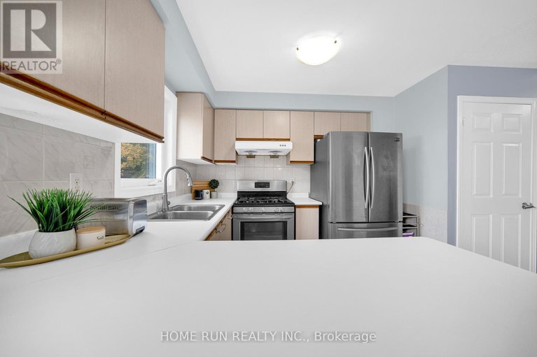 29130593/2-ipswich-terrace/morgans-grantsouth-march/ottawa/ontario/K2K2R5_21