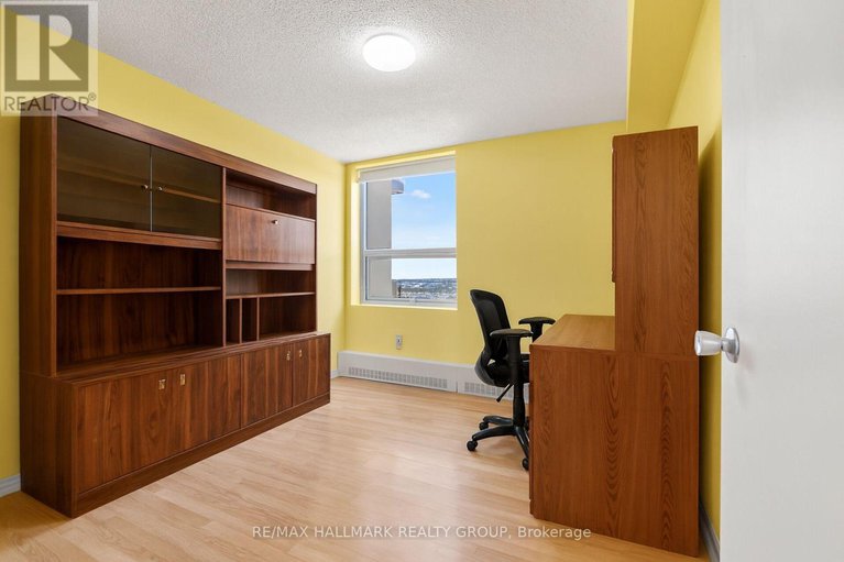 29157375/1001-665-bathgate-drive/carson-meadows/ottawa/ontario/K1K3Y4_38