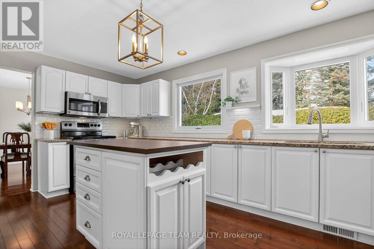 29446611/22-renshaw-avenue/stittsville-central/ottawa/ontario/K2S1G9_22