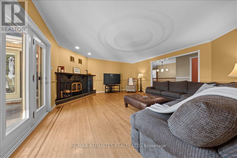 28874344/1266-barnwell-crescent/navan/ottawa/ontario/K4B1K4_6