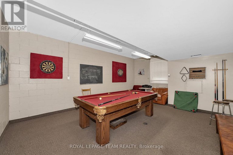 29128089/1210-20-chesterton-drive/borden-farmstewart-farmcarleton-heightsparkwood-hills/ottawa/ontario/K2E6Z7_32