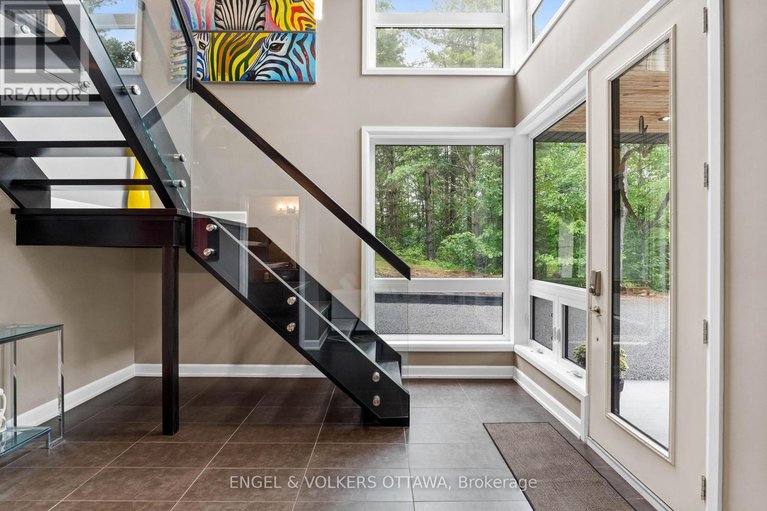 28261133/108-edith-margaret-place/huntley-ward-north-east/ottawa/ontario/K2W1A8_7